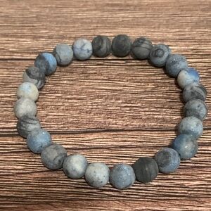 Handmade matte frosted blue web agate stretch bracelet
